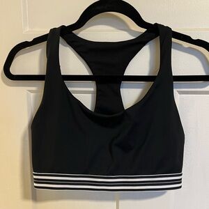 Athleta Contender Track Bra Sz M EUC